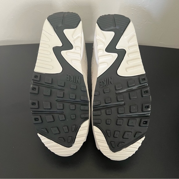 NEW Nike Air Max 90 SE First Use White Gold - Picture 7 of 8